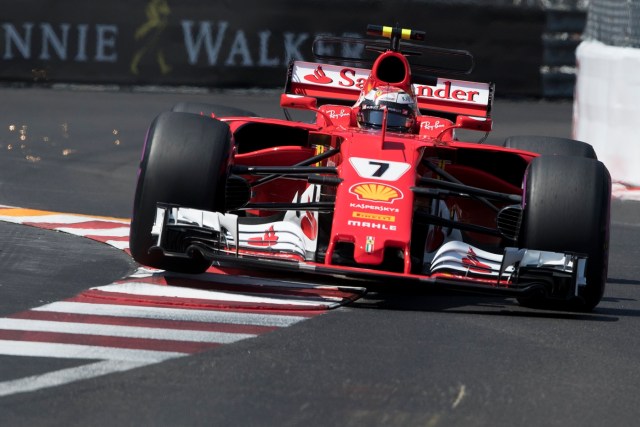 VXH18. Monte Carlo (Monaco), 27/05/2017.- Finnish Formula One driver Kimi Raikkonen of Scuderia Ferrari in action during the qualifying session at Monte Carlo circuit in Monaco, 27 May 2017. The 2017 Formula One Grand Prix of Monaco will take place on 28 May 2017. (Fórmula Uno) EFE/EPA/VALDRIN XHEMAJ