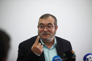 “Timochenko” afirma que las Farc pasan de las armas a la política