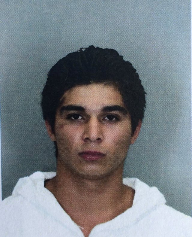 Darwin Martínez Torres, de 22 años, de Sterling, Virginia, acusado de asesinar a una niña musulmana estadounidense de 17 años de edad, es mostrado en esta foto del Departamento de Policía del Condado de Fairfax en Fairfax, Virginia, Estados Unidos, 19 de junio de 2017. Cortesía Fairfax County Departamento de Policía / Saludo a través de REUTERS EDITORES DE LA ATENCIÓN - ESTA IMAGEN FUE OFRECIDA POR UN TERCERO.