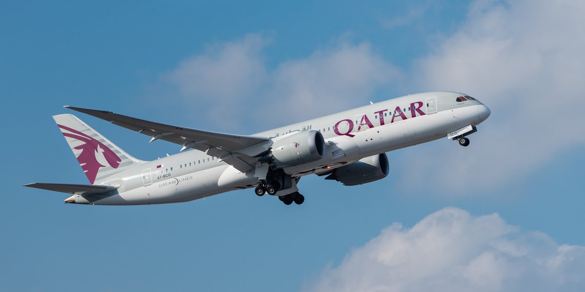Qatar Airways suspende hoy todos sus vuelos a Arabia Saudí