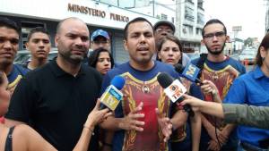 Rolman Rojas a Caryl Bertho: Nuestra lucha es contra Maduro y su combo, no contra la empresa privada