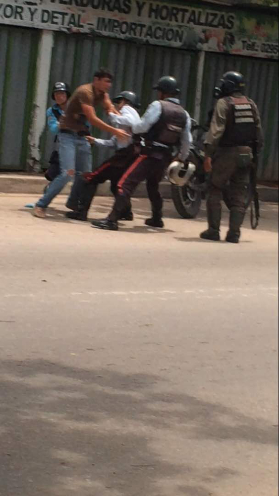 Cuerpos de in-seguridad reprimieron y detuvieron a 20 personas en Nueva Esparta (+fotos)