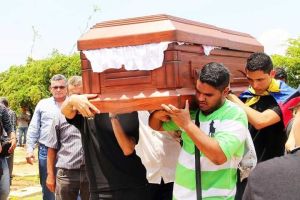 Madre del estudiante arrollado en Maracaibo: Morí con mi hijo