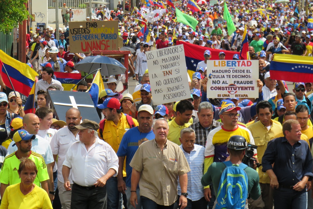 Pasión por Maracaibo marchó por la libertad de Venezuela