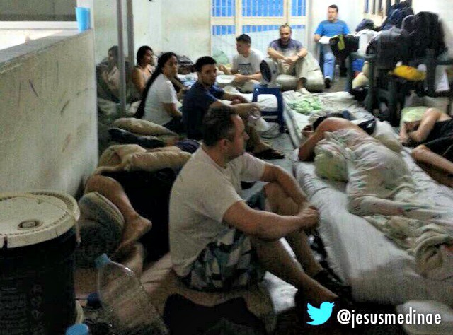 Cinco PoliChacaos presos en el Sebin se cosen la boca #17Jul (FOTO)
