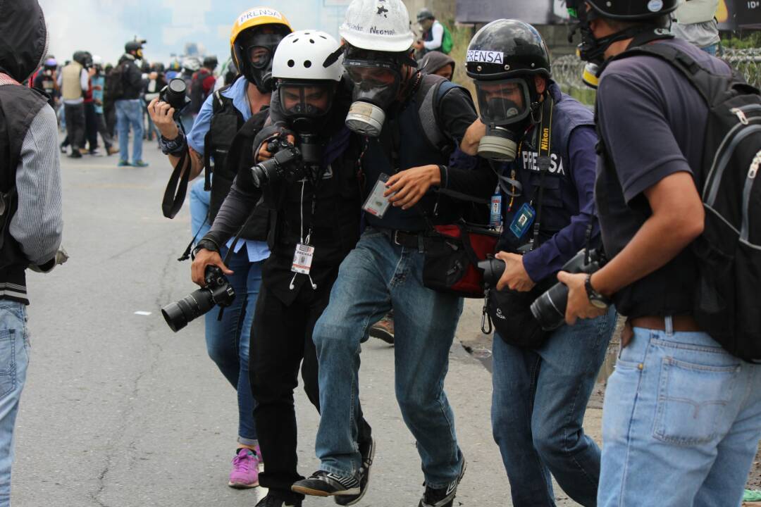 EEUU: El régimen de Maduro usa el Covid-19 como excusa para amenazar, detener y atacar a periodistas