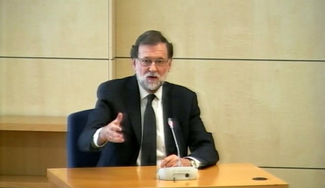 Spain's Prime Minister Mariano Rajoy testifies as a witness in the Gurtel corruption trial in this still image from video in San Fernando de Henares, outside Madrid, Spain July 26, 2017. REUTERS TV via REUTERS