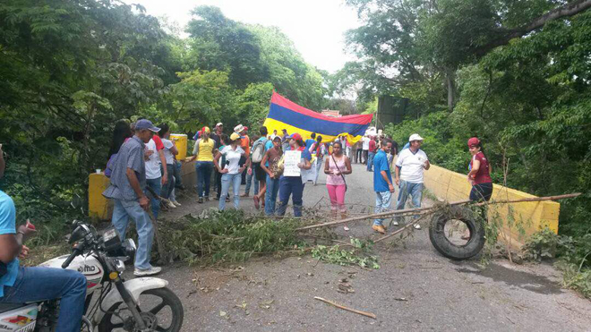 Así se vivió el trancazo contra el gobierno de Maduro en San Sebastián de los Reyes este #1Jul (+fotos)