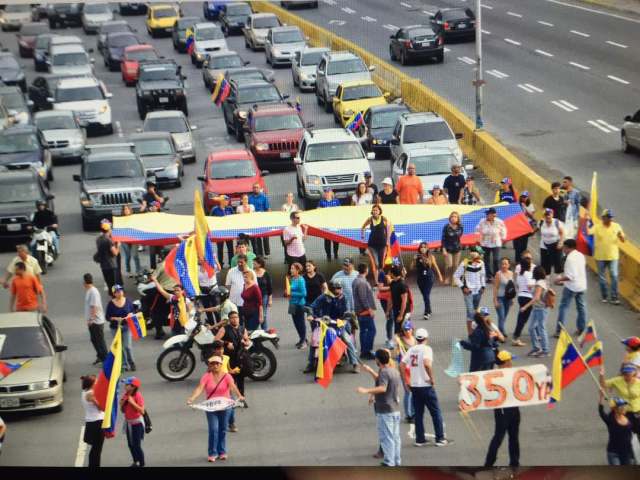 Trancazo en la Prados del Este. Foto: @Benhur8a 