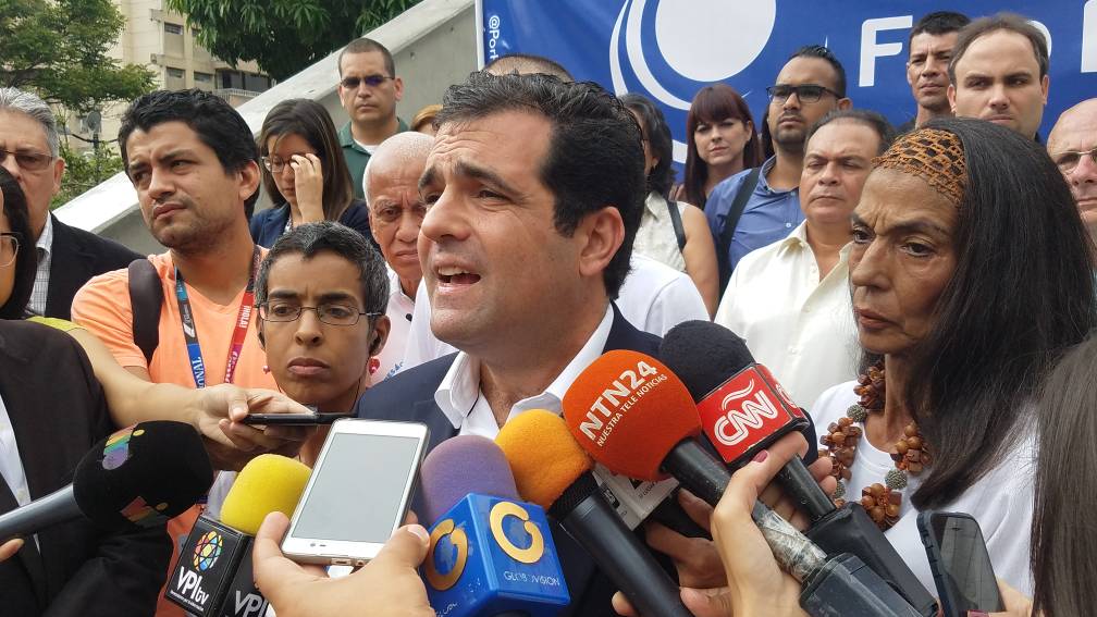 Alfredo Romero anuncia que en las últimas dos semanas se logró la liberación de 66 presos políticos