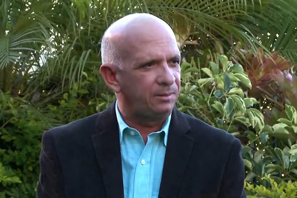 Hugo Carvajal responsabiliza a los “cerebros de iguana” por el apagón masivo