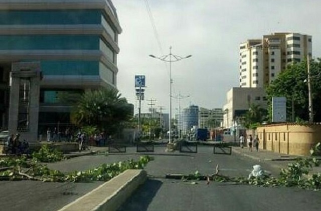 Avenida principal de Lechería, estado Anzoátegui // Foto  @RCTVenlinea