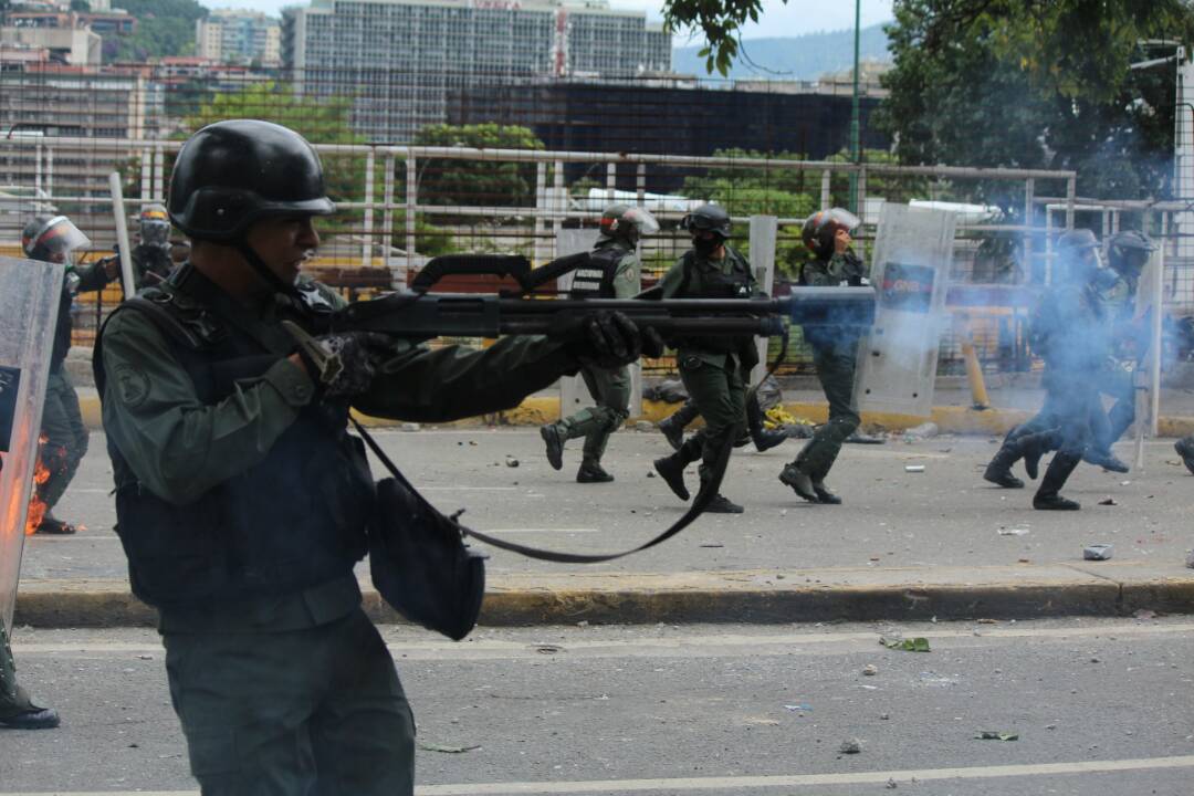 Diputados aseguran que murió otro joven durante represión en Táchira