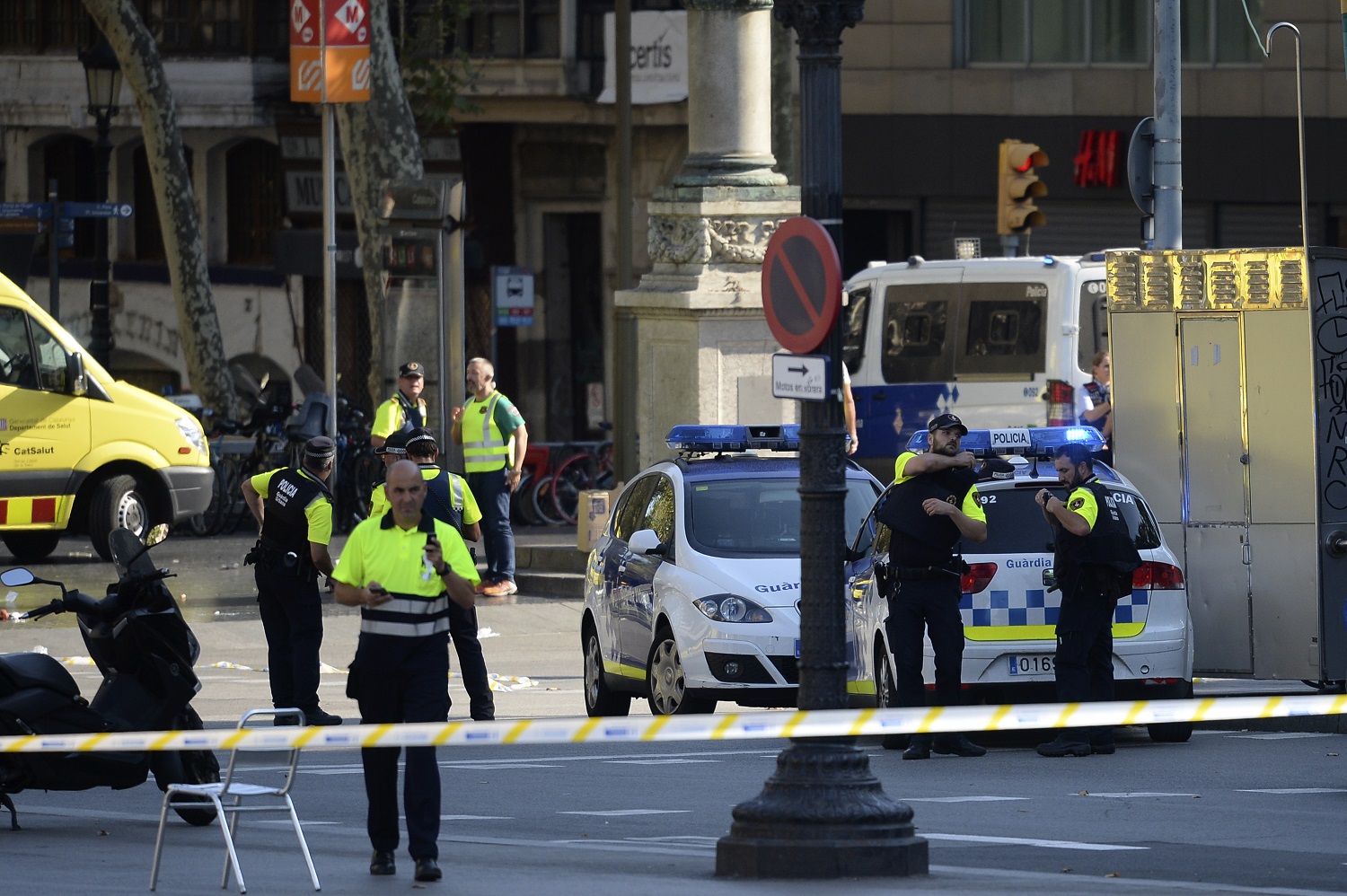 Ataque terrorista en España: Al menos trece muertos por arrollamiento en La Rambla de Barcelona