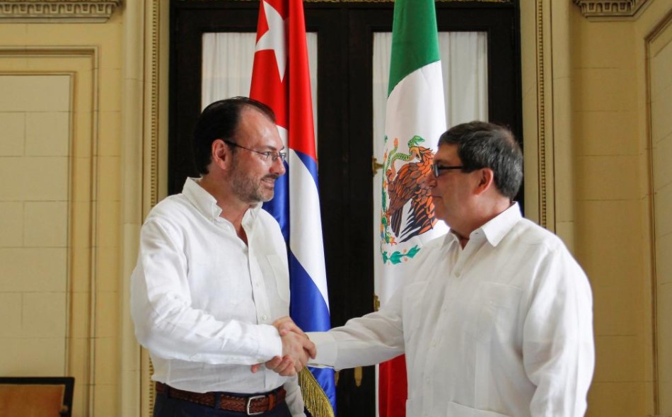 Canciller mexicano busca apoyo de Cuba para resolver crisis en Venezuela