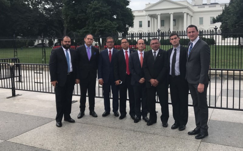 Magistrados designados por la AN se reunieron con altos funcionarios en La Casa Blanca