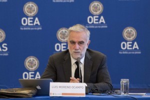 Moreno Ocampo dice que Venezuela aprovecha una campaña contra él y la CPI