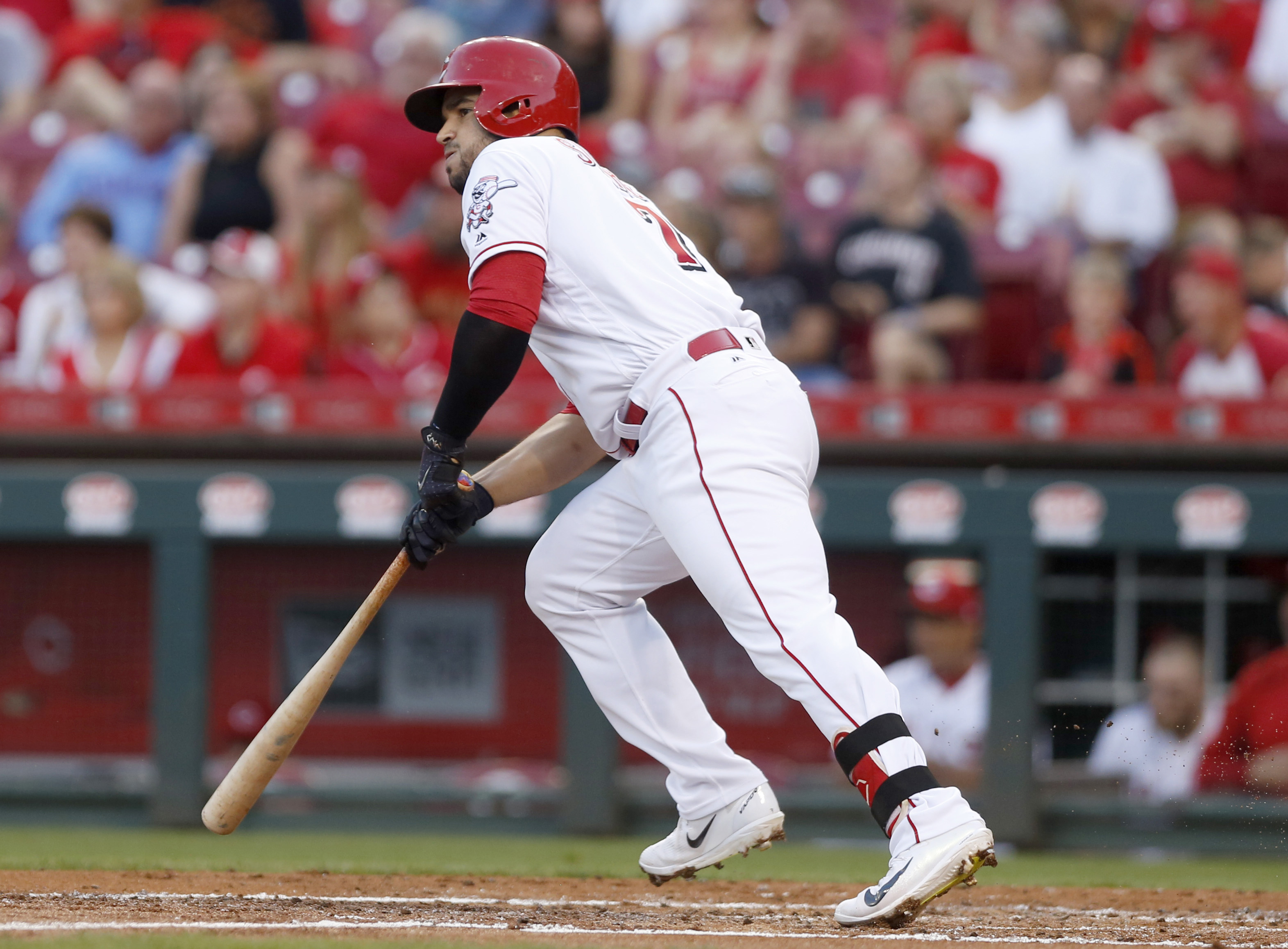 Eugenio Suárez pega grand slam contra los Cardenales de San Luis