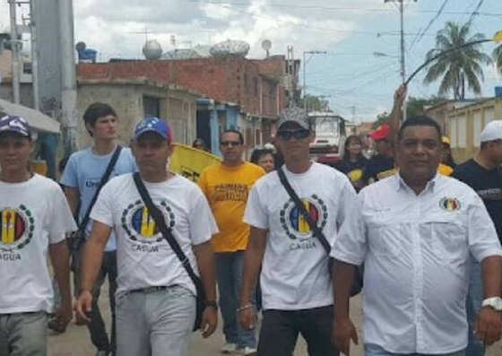 Clever Lara: Municipio Sucre de Aragua hundido en un hueco