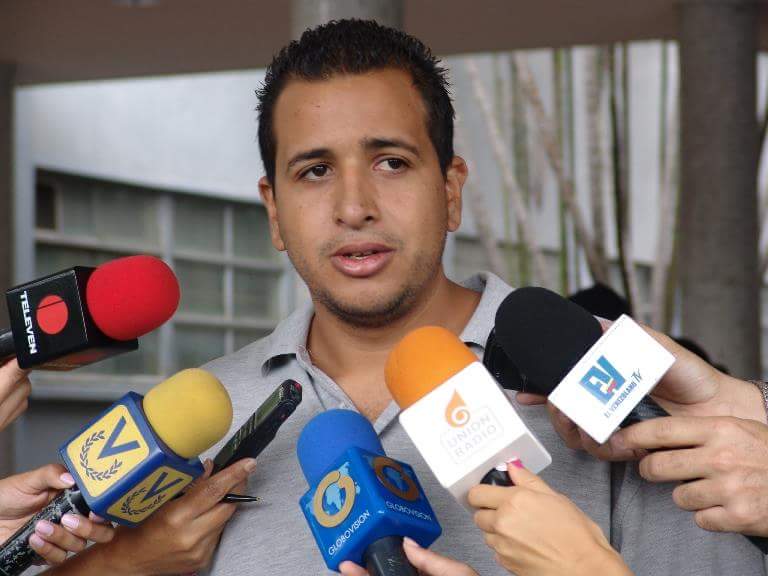 Sindicato de Clínicas y Hospitales de Caracas exige inicio de discusiones para renovación del contrato colectivo