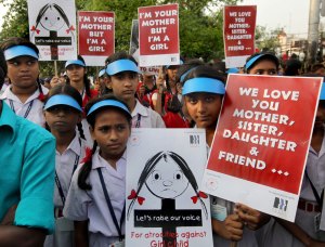 Tribunal Supremo indio autoriza un aborto muy tardío a una niña violada