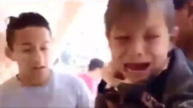 Niño rescatado en escuela de México tras terremoto