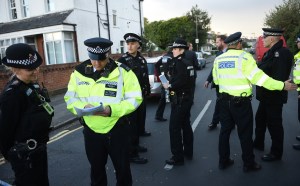 Policía británica interroga a los dos sospechosos del ataque en Metro de Londres