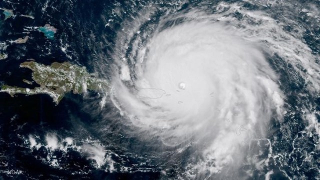 El huracán Irma, una tormenta de categoría 5, se aproxima a Puerto Rico en esta imagen del satélite GOES-16 de la NASA, tomada alrededor de las 15:15 EDT el 6 de septiembre del 2017. Cortesía del NOAA National Weather Service National Hurricane Center/Transferido via REUTERS ATENCIÓN EDITORES - ESTA IMAGEN FUE PROPORCIONADA POR UN TERCERO