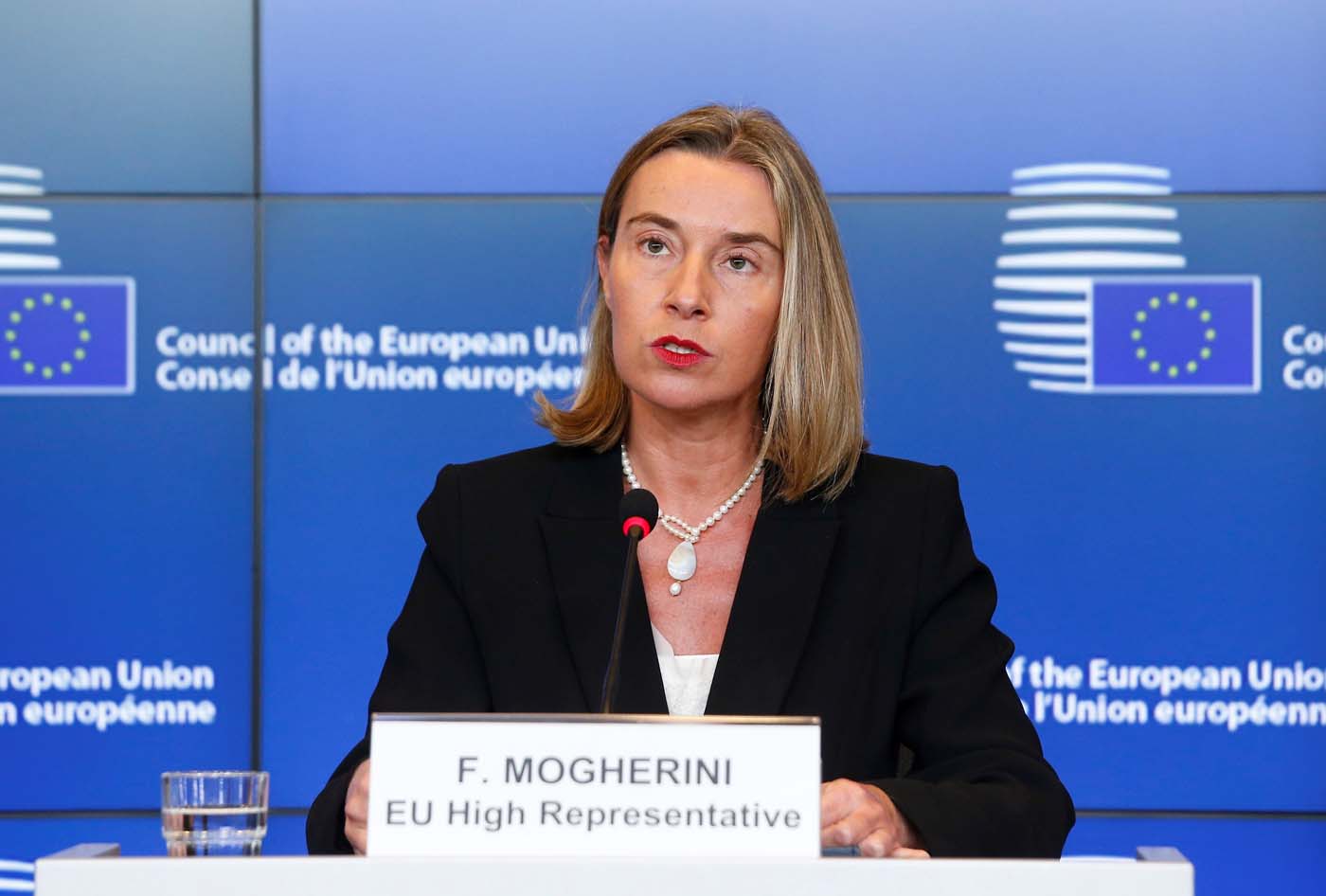 Mogherini a Pompeo: No hay solución alternativa al acuerdo con Irán