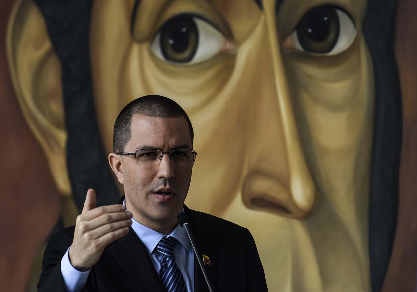 Venezuela condona deuda a Dominica (por más de 100 millones de dólares)
