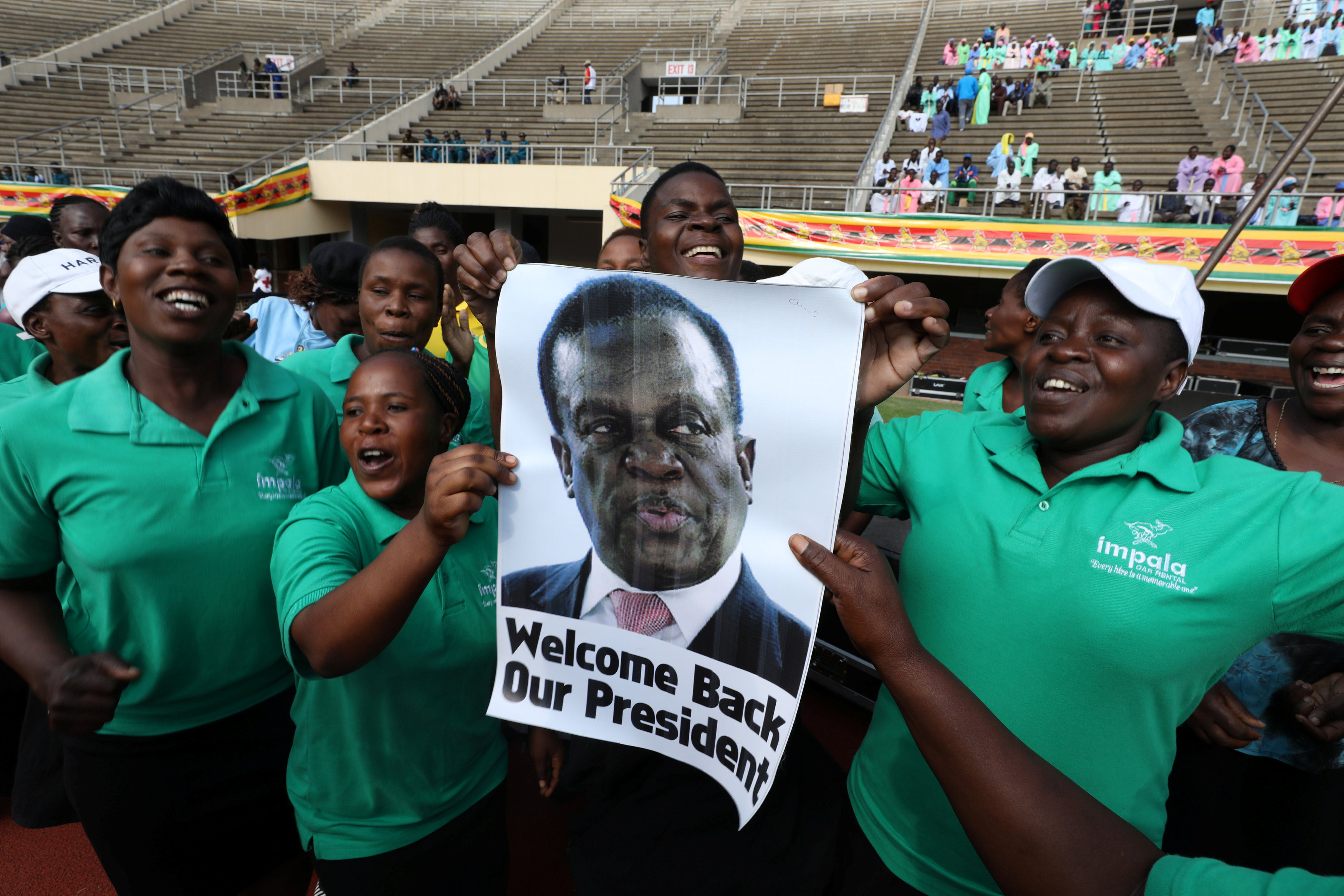 Mnangagwa prometió máxima seguridad a Mugabe y su familia