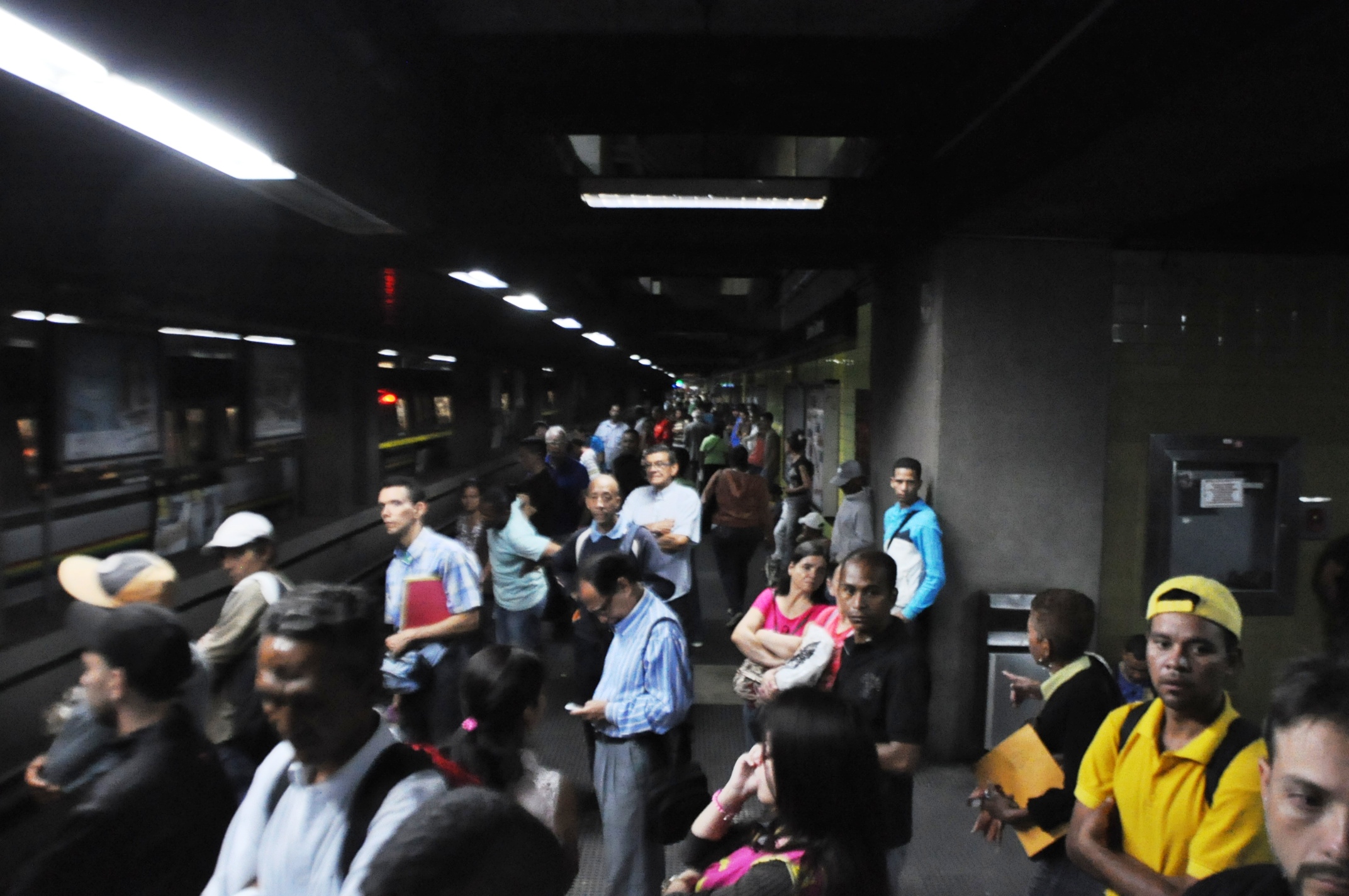 Las estaciones del Metro de Caracas que están prestando servicio comercial este jueves #14Mar