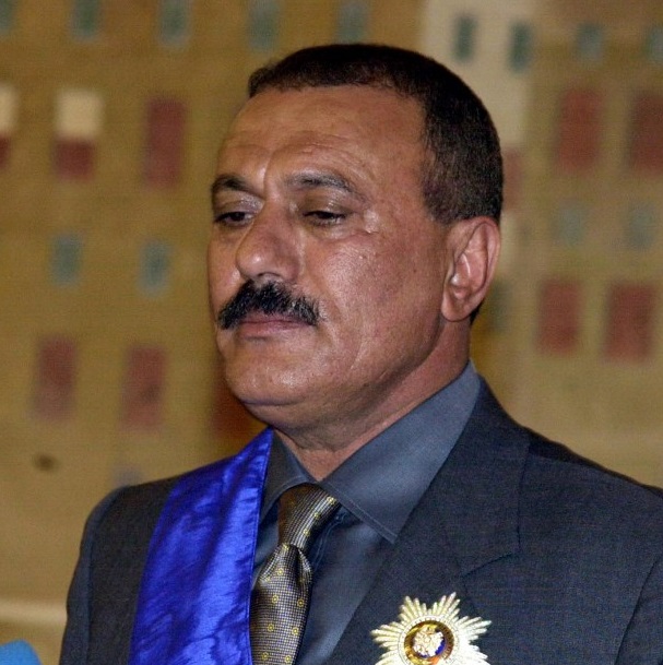 Presidente de Yemen ordena a sus tropas reconquistar la capital