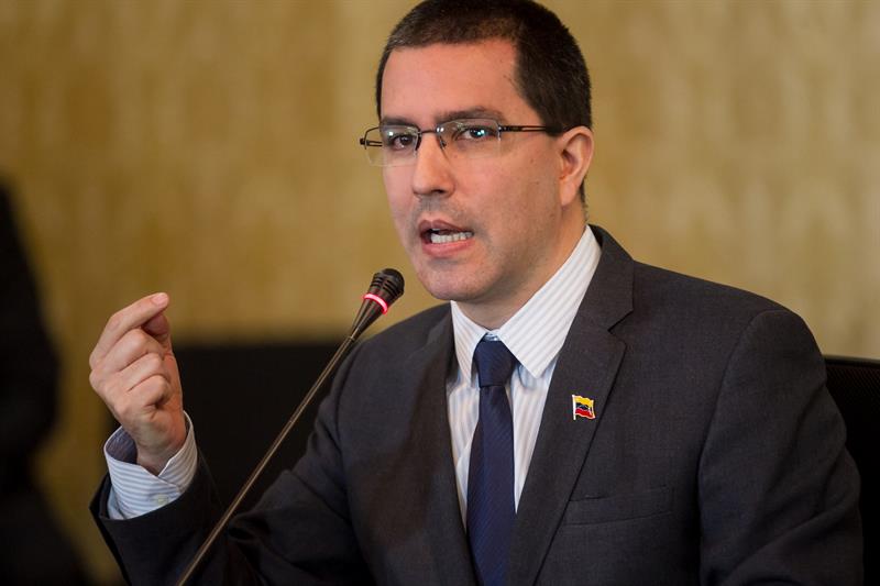 Canadá no autorizó instalación de mesas en embajada y consulados venezolanos, denunció Arreaza