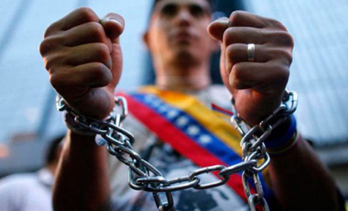 Diferidas audiencias de los presos políticos Carlos Velasco y Carlos Pereira