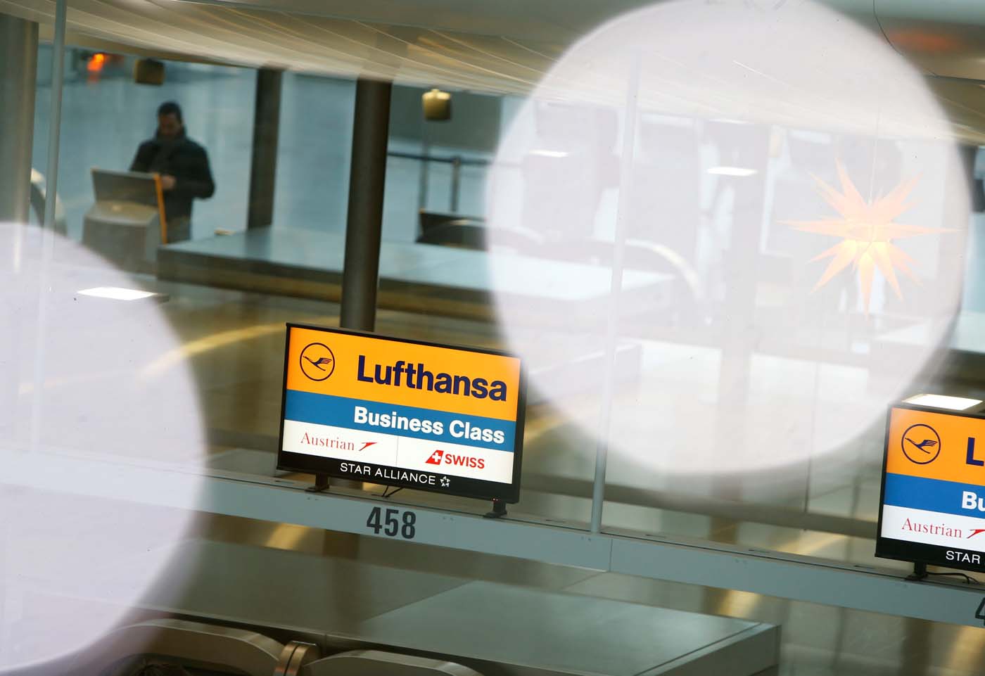 Lufthansa cancela un vuelo a Teherán y no sobrevolará Irán e Irak