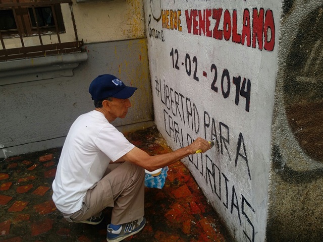  Rinden honores a jóvenes asesinados durante protestas por democracia y hambre en 2014