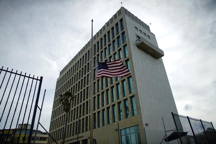 EEUU mantendrá embajada en Cuba con personal mínimo necesario