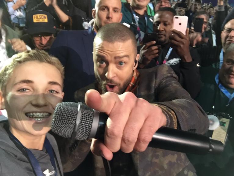 ¡No pararás de reírte! El niño de la selfie con Justin Timberlake explicó lo que realmente sucedió