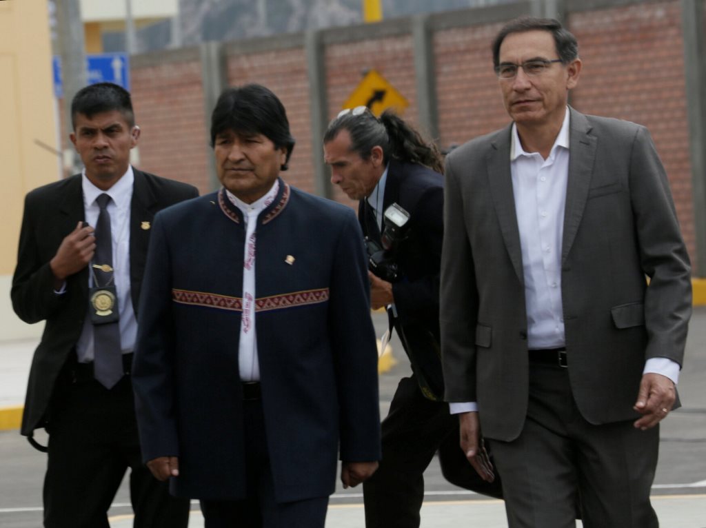 Presidentes de Perú y Bolivia inauguran un centro de control fronterizo