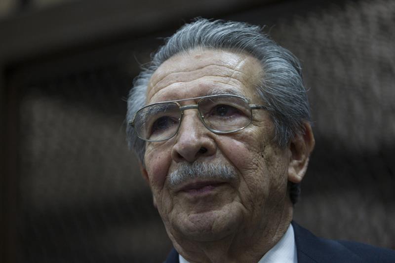 Fallece el general golpista Ríos Montt, juzgado por genocidio en Guatemala
