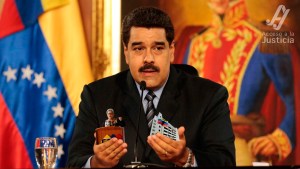 Golpes electoral y judicial allanaron el camino a la dictadura de Maduro