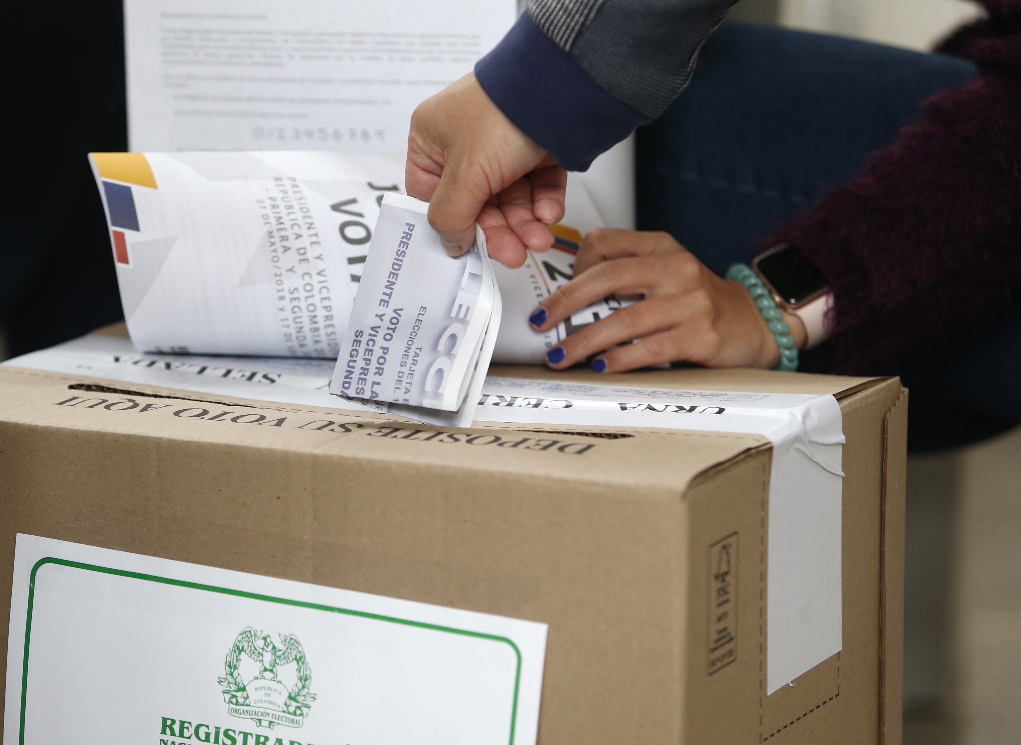 Mientras en Colombia avanza el proceso electoral, en el exterior ya están cerrados los puestos de votación en Oceanía, Asia, África y Europa