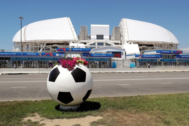  Vista general del estadio Fisht de Sochi, Rusia, hoy, 13 de junio de 2018. La Copa Mundial de la FIFA se celebrará en Rusia del 14 de junio al 15 de julio de 2018. EFE/ Sebastião Moreira