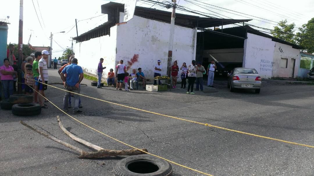 ¡Un mes sin agua! Trujillanos se plantan en las calles para exigir restablecimiento del servicio #29Jun