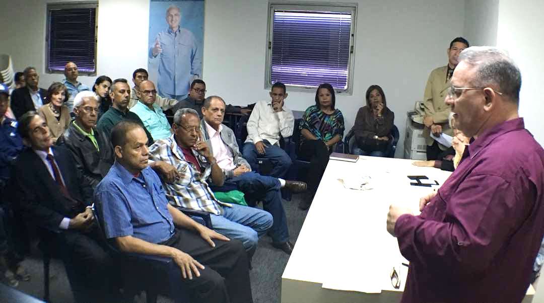 Edwin Luzardo: El país necesita dirección política coherente