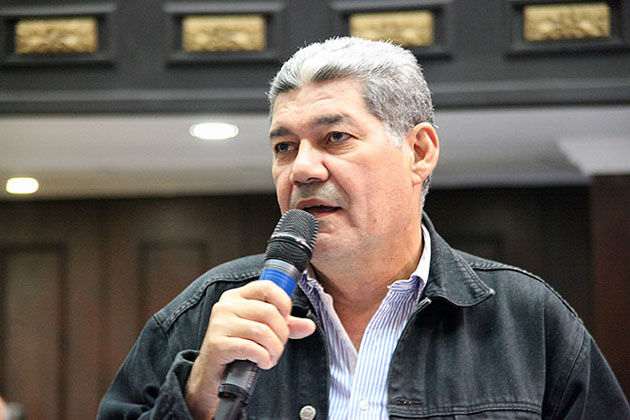 Eduardo Piñate designado como nuevo Ministro del Trabajo