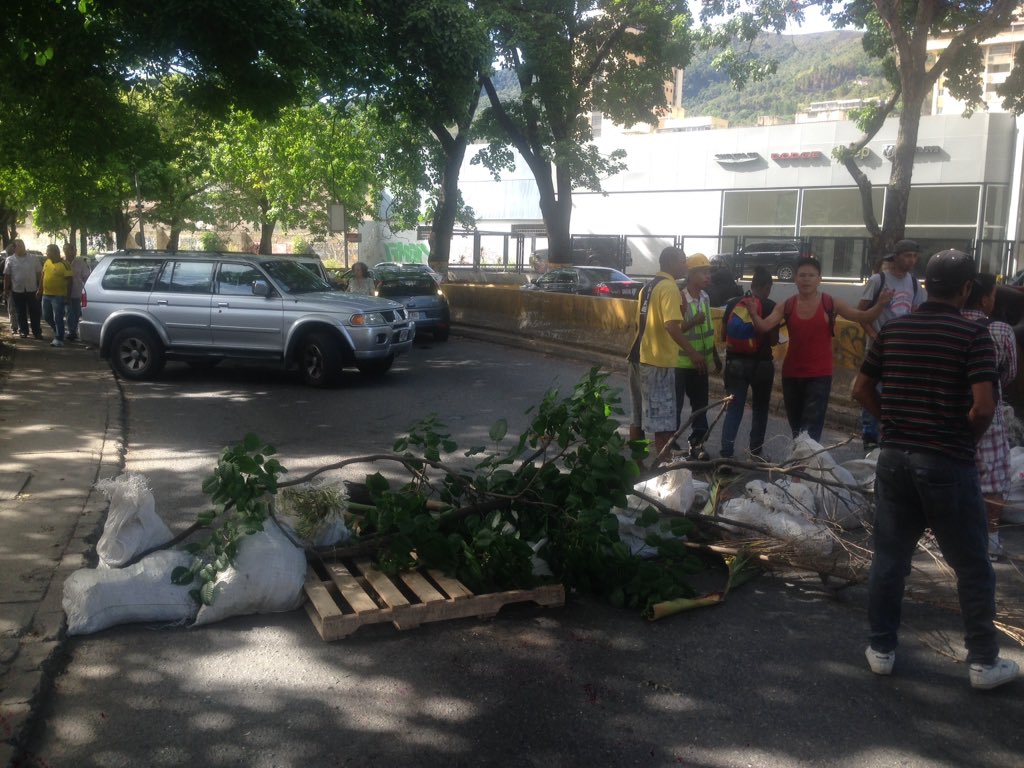 Cerrado el túnel de La Trinidad por protesta #20Jun