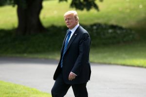Trump sigue de cerca la investigación sobre los paquetes sospechosos