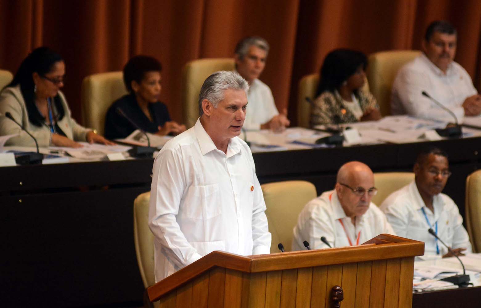 Miguel Díaz-Canel seguirá al mando en Cuba como “presidente”
